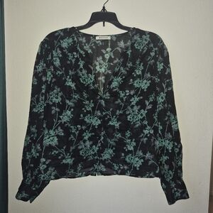 Masscob Black & Green Light-Weight Long Sleeve Floral V-Neck Blouse